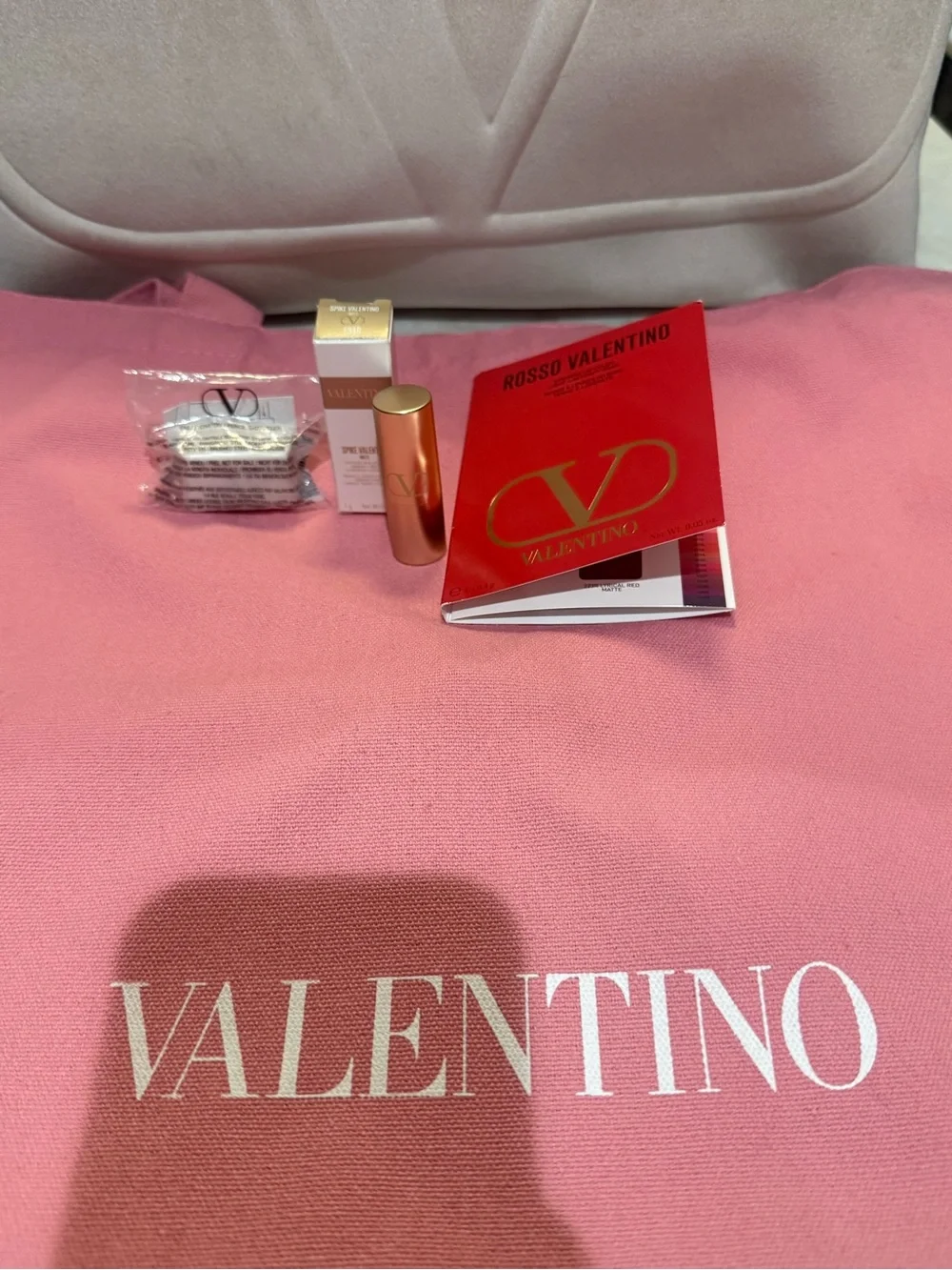 Valentino bundle New!!! Big Cosmetic laptop pouch wristlet Tote bag lipstick - Picture 5 of 14
